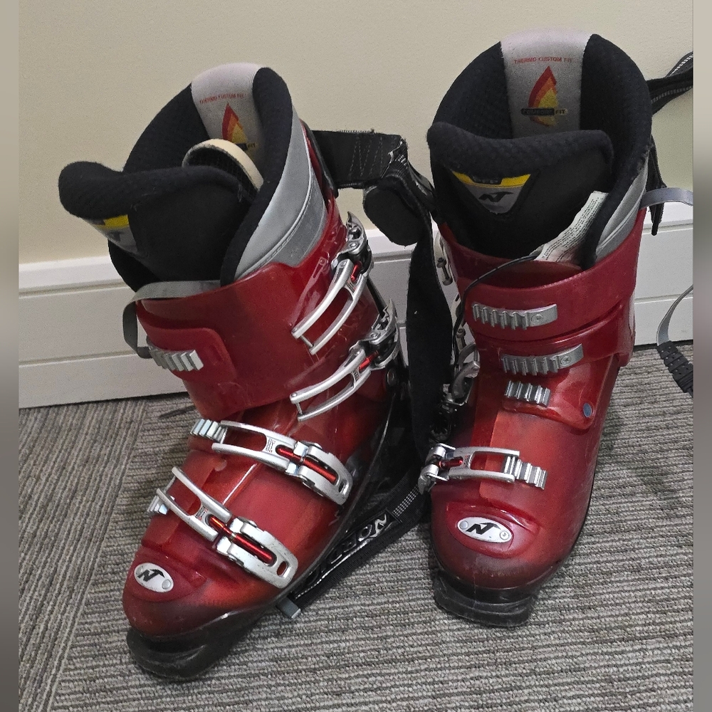 Nordica men's ski boots winterheat Soles